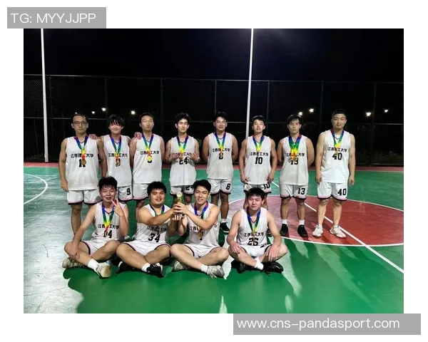 篮球与足球的魅力交融探讨运动文化的多样性与团队精神